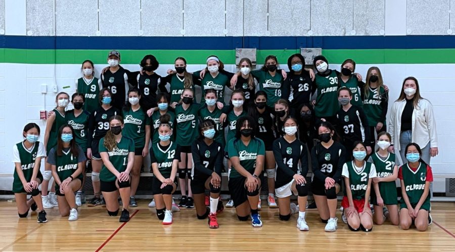 The Clague 7th and 8th grade girls volleyball team.