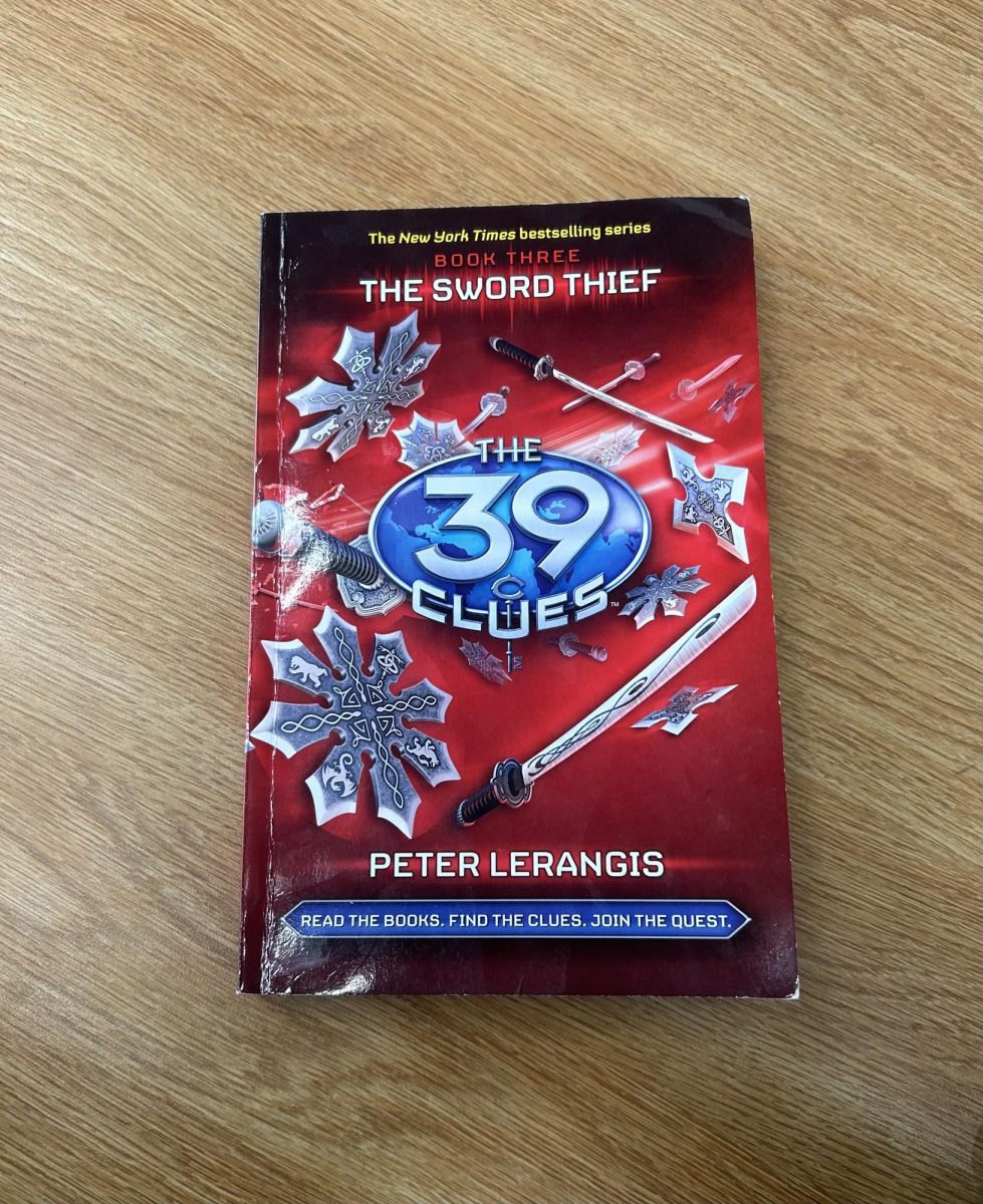 “39 Clues” is a series made up of 11 books written by numerous authors, like Roland Smith and Judy Blundell.
