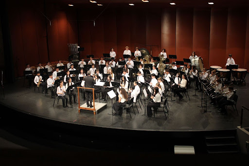 Clague eighth grade band performs at Huron High School.