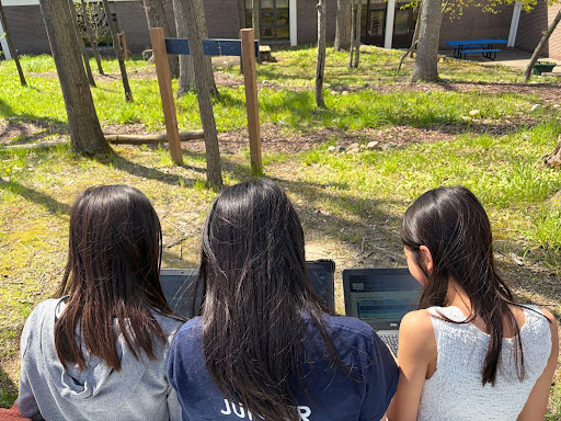 Students can work from anywhere during their A2V summer programs.